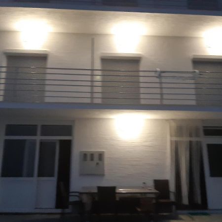 Apartmani Frano Vodice Buitenkant foto