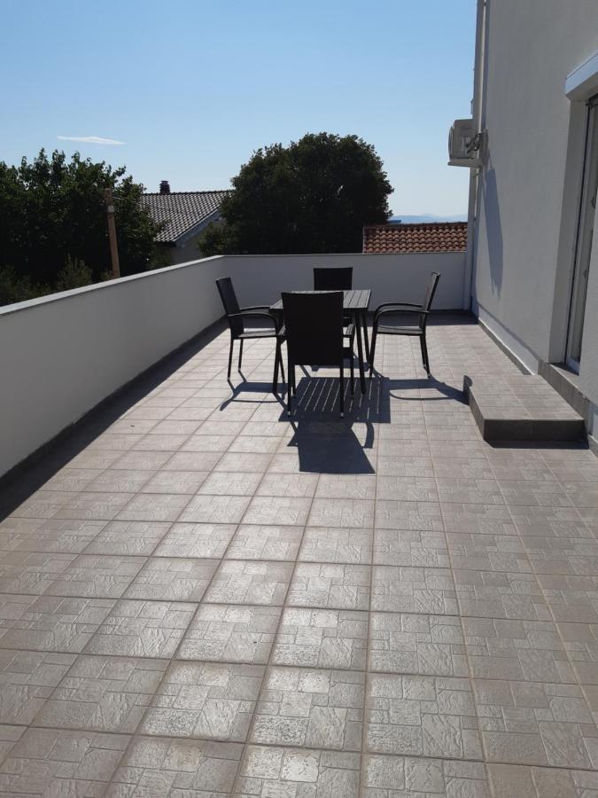 Apartmani Frano Vodice Buitenkant foto