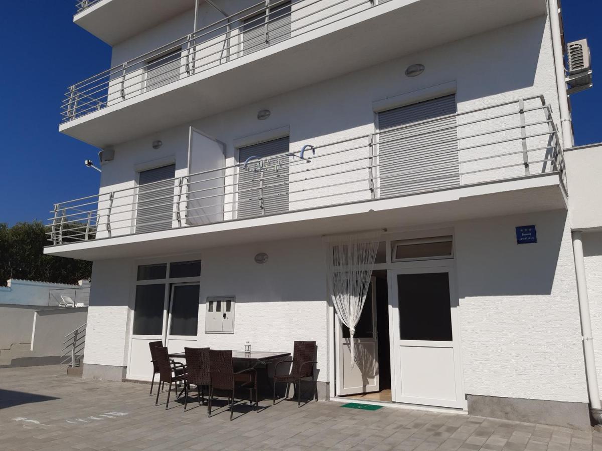Apartmani Frano Vodice Buitenkant foto
